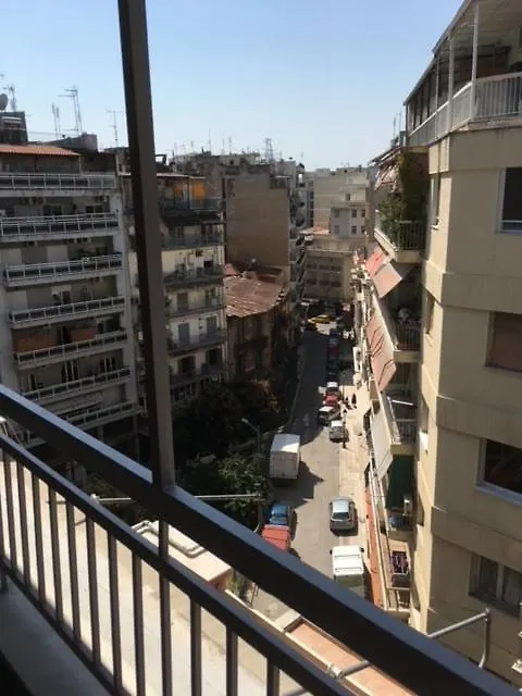 Modern Style Apartment,Central Thessaloniki, 100Qm Salonicco